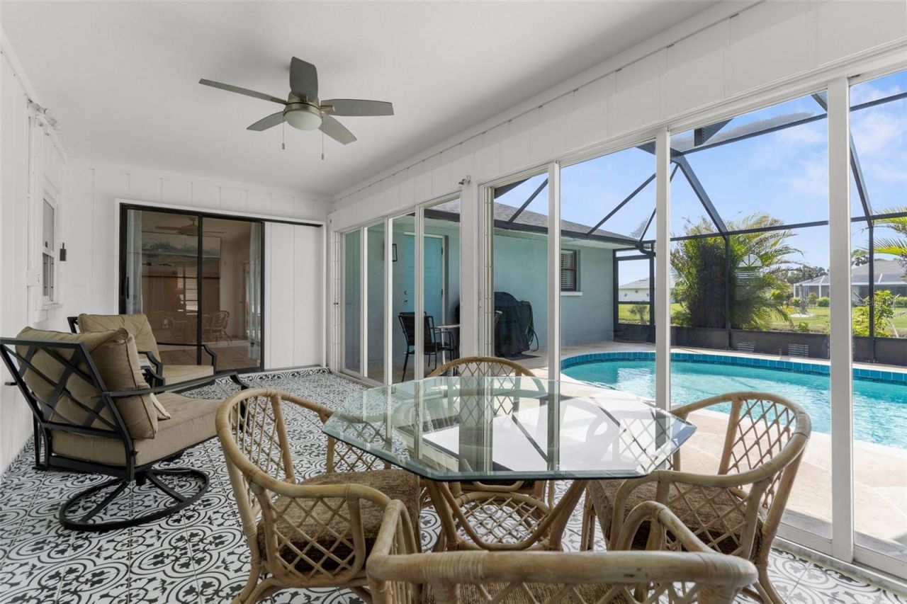 254 Mark Twain Lane , Rotonda West, FL 33947 Photo