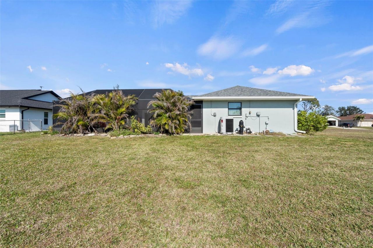 254 Mark Twain Lane , Rotonda West, FL 33947 Photo