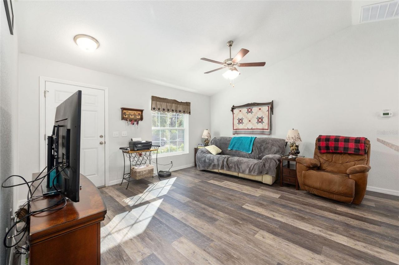 13390 SE 105th Terrace , Ocklawaha, FL 32179 Photo