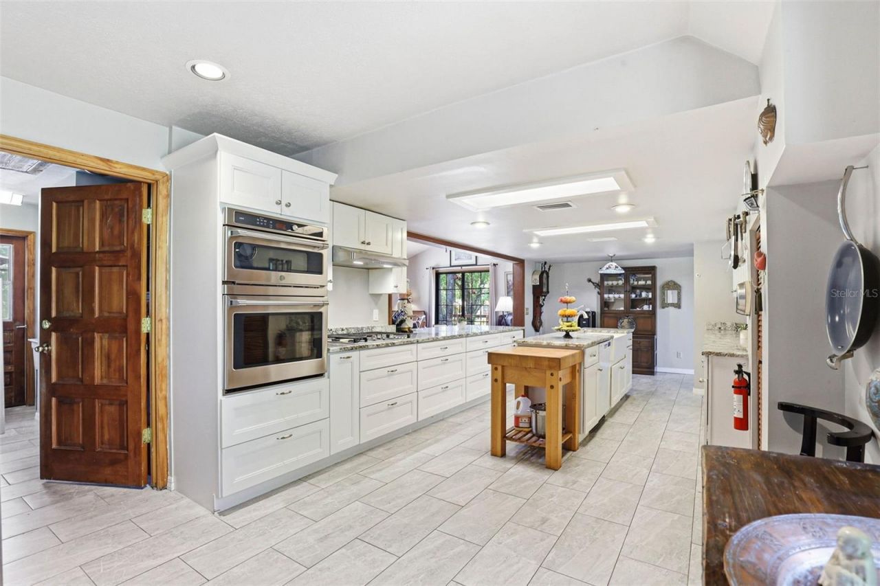 12526 Twin Branch Acres Road, Tampa, FL 33626 Photo