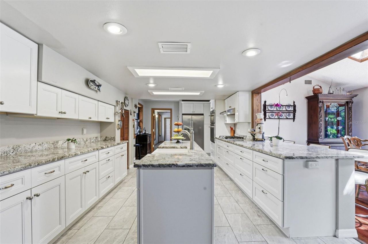 12526 Twin Branch Acres Road, Tampa, FL 33626 Photo