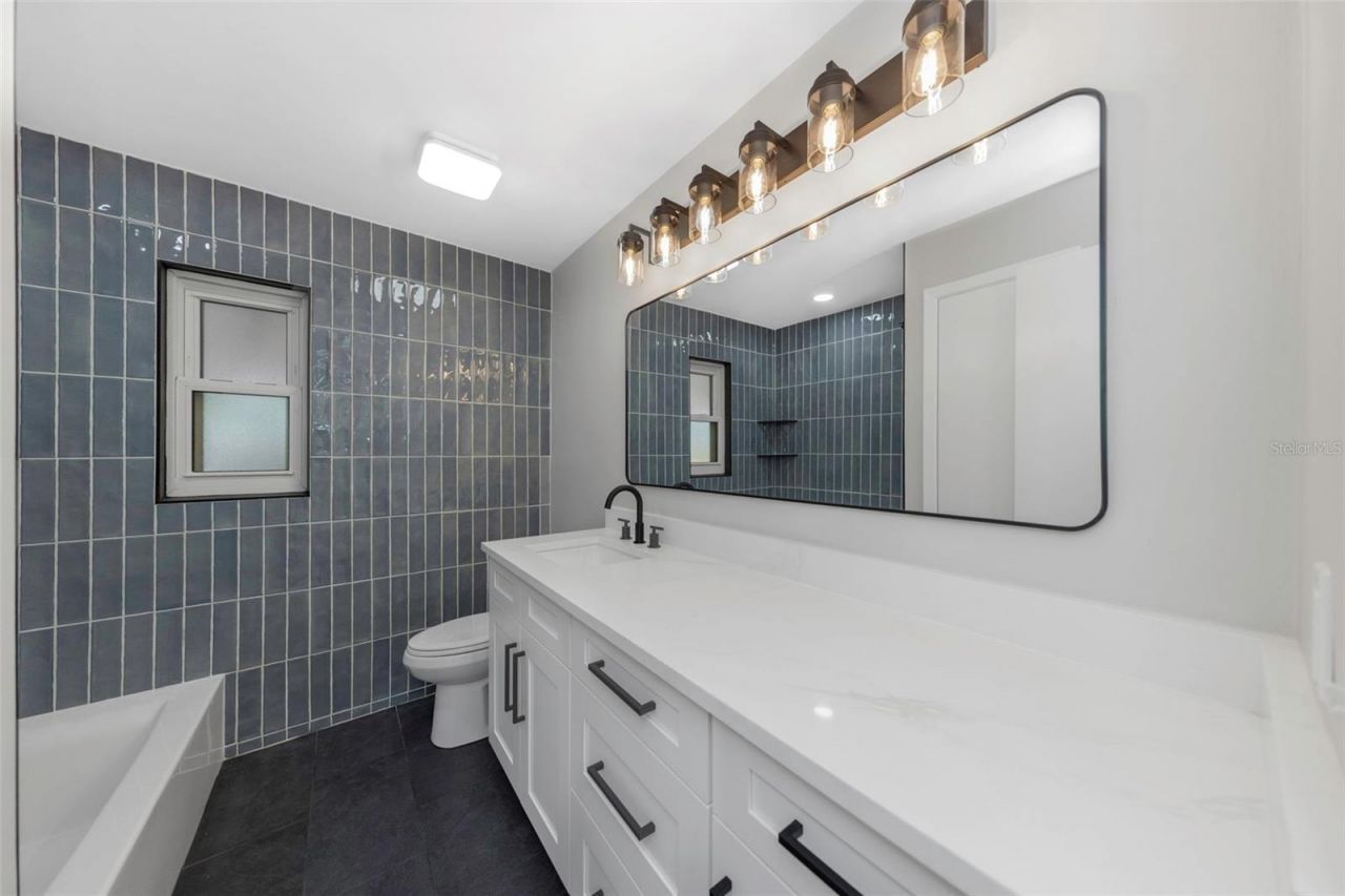 5744 17th Avenue N, Saint Petersburg, FL 33710 Photo