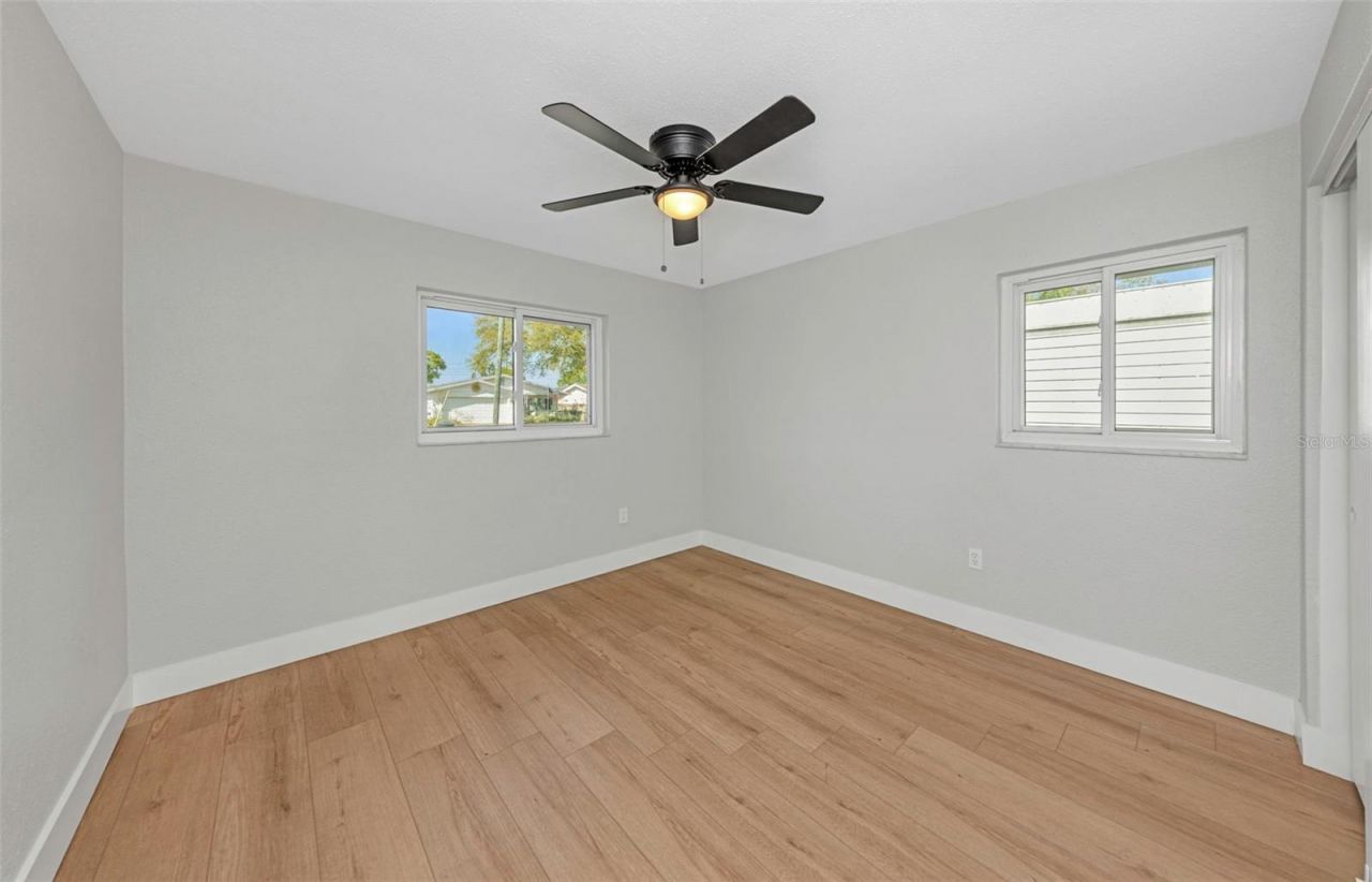 5744 17th Avenue N, Saint Petersburg, FL 33710 Photo