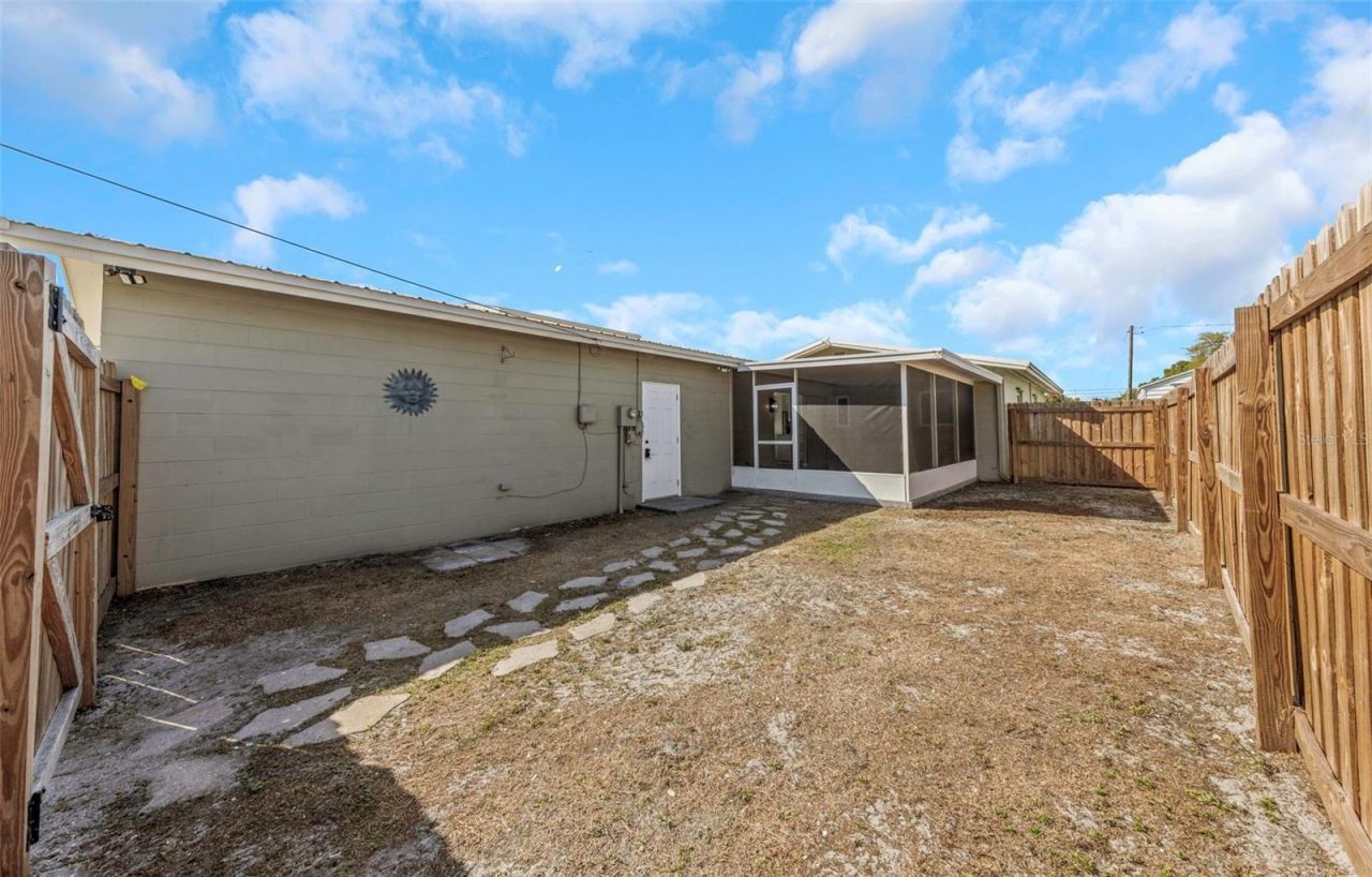 5744 17th Avenue N, Saint Petersburg, FL 33710 Photo