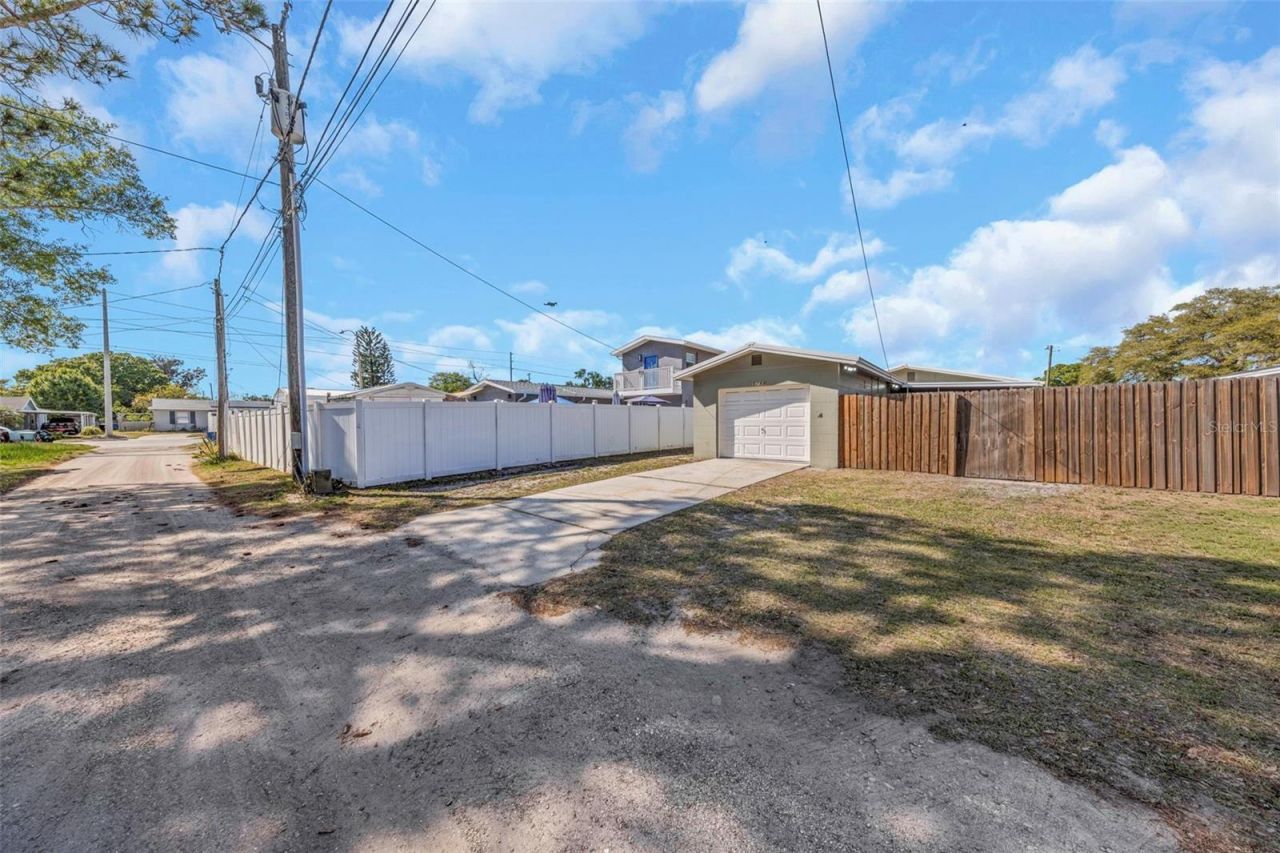 5744 17th Avenue N, Saint Petersburg, FL 33710 Photo