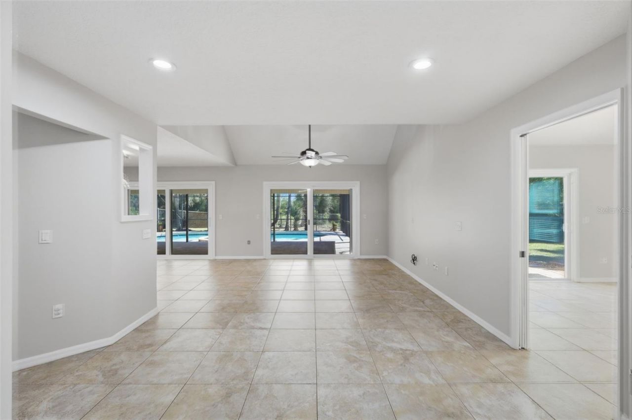 69 Spring Lake Drive , Debary, FL 32713 Photo