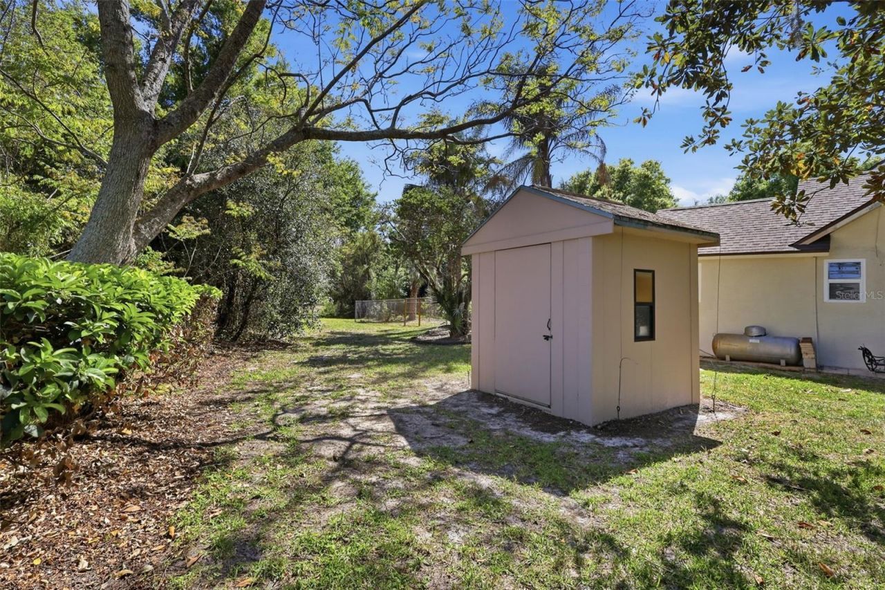 69 Spring Lake Drive , Debary, FL 32713 Photo