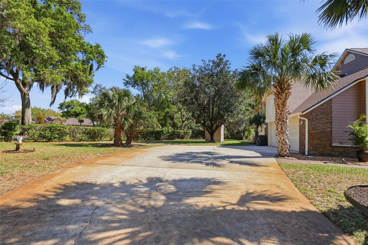 69 Spring Lake Drive , Debary, FL 32713 Photo