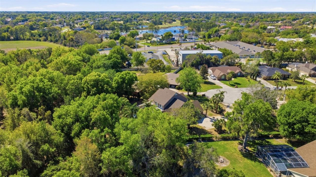 69 Spring Lake Drive , Debary, FL 32713 Photo