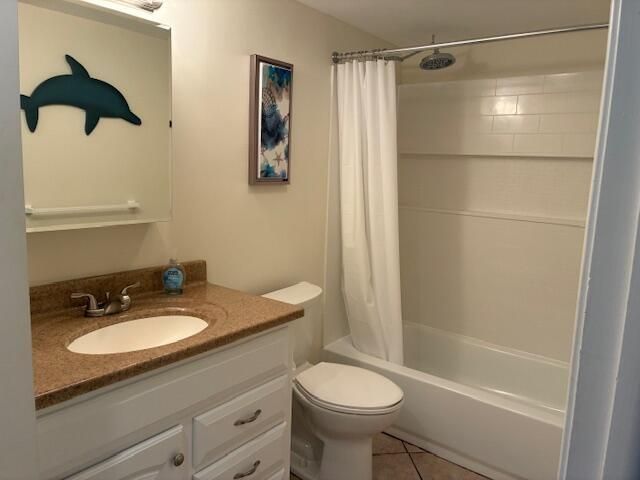 689 NE 6th Court, Unit 404, Boynton Beach, FL 33435 Photo