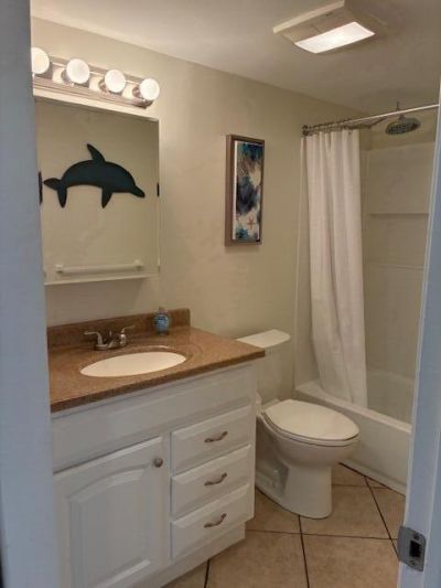 689 NE 6th Court, Unit 404, Boynton Beach, FL 33435 Photo