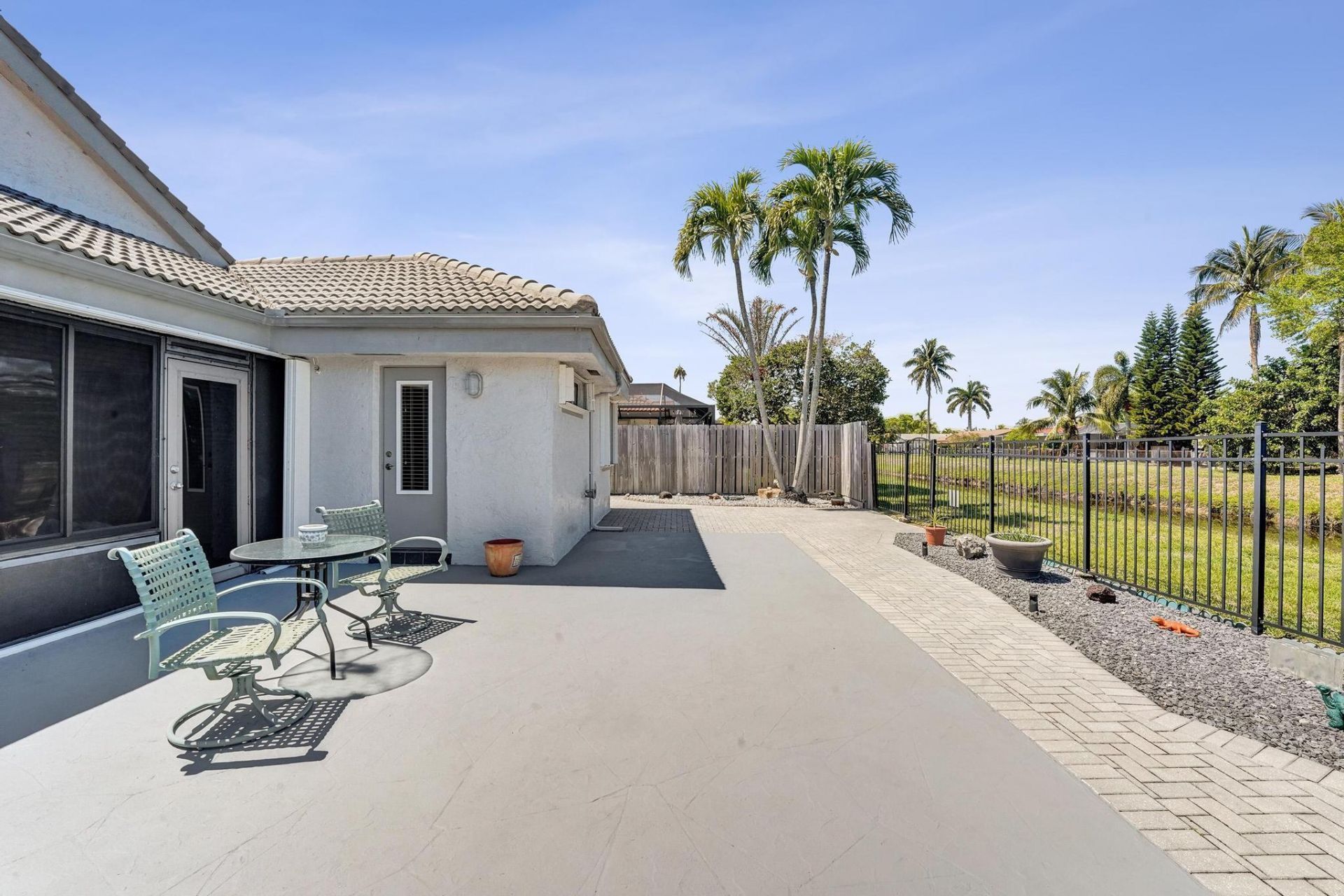 9355 NW 18th Drive, Plantation, FL 33322 Photo