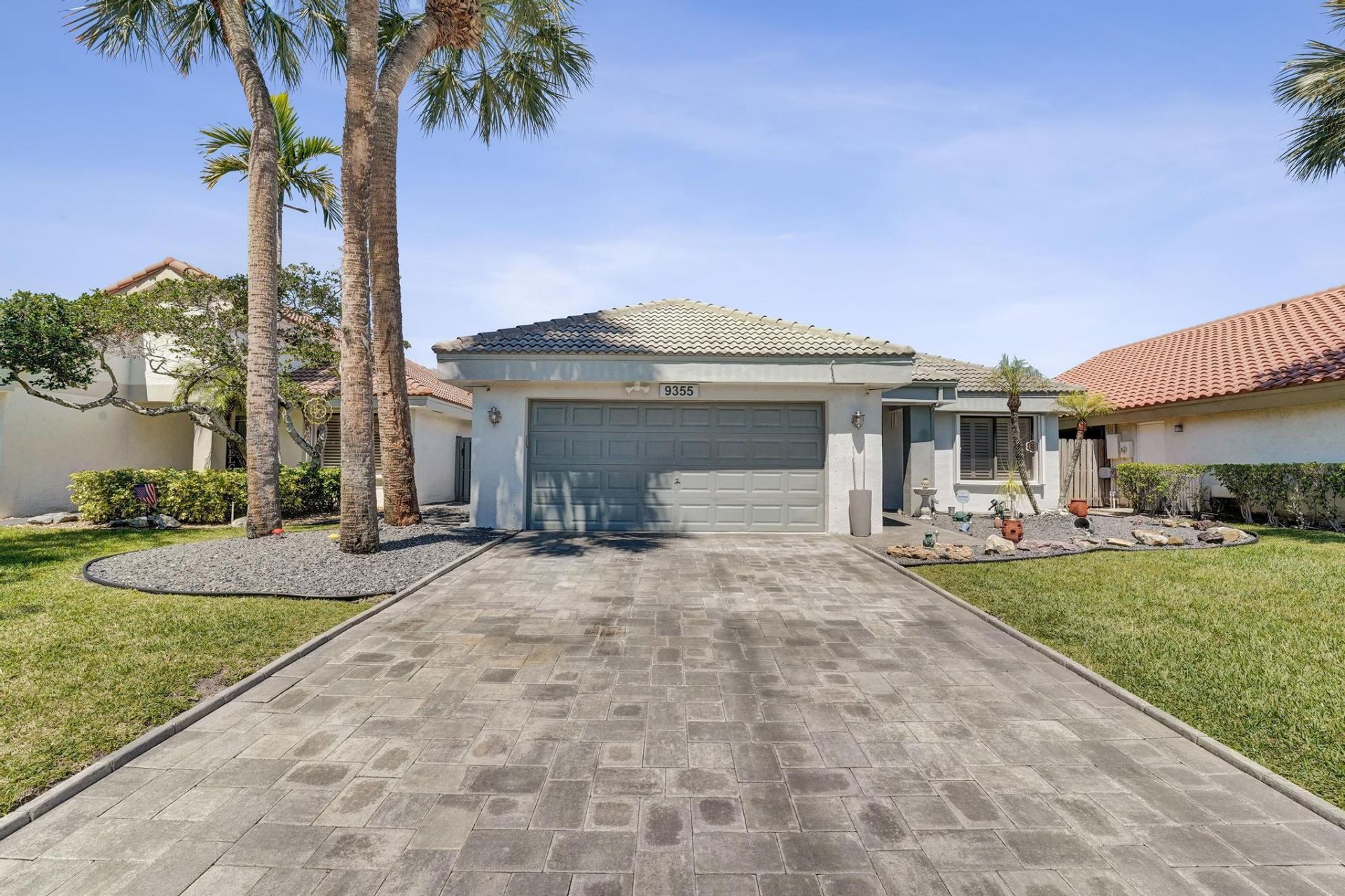 9355 NW 18th Drive, Plantation, FL 33322 Photo