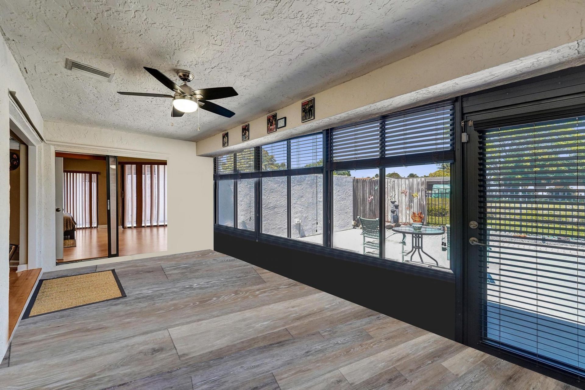 9355 NW 18th Drive, Plantation, FL 33322 Photo