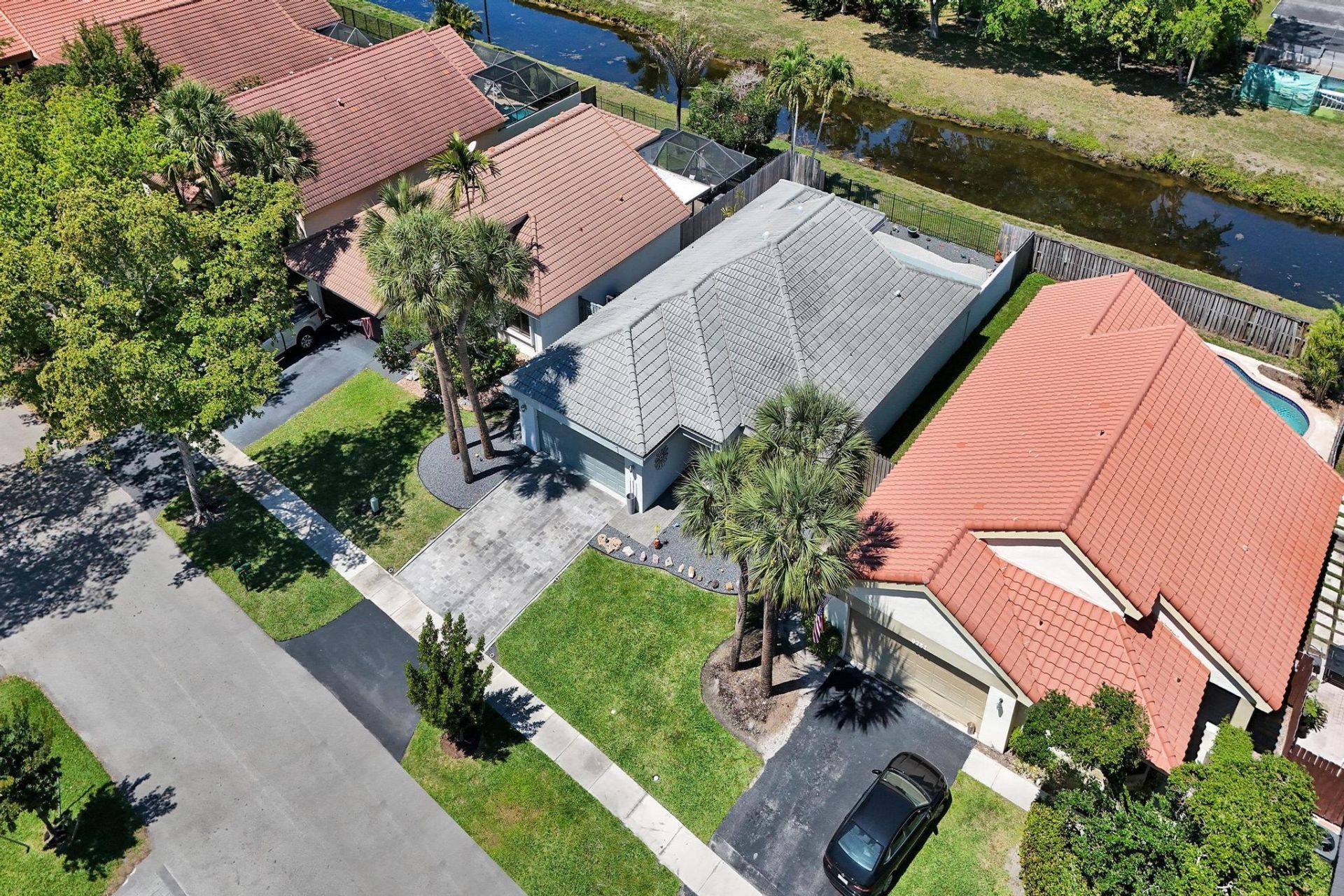 9355 NW 18th Drive, Plantation, FL 33322 Photo