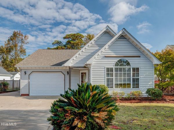 104 Dron Place , Wilmington, NC 28409