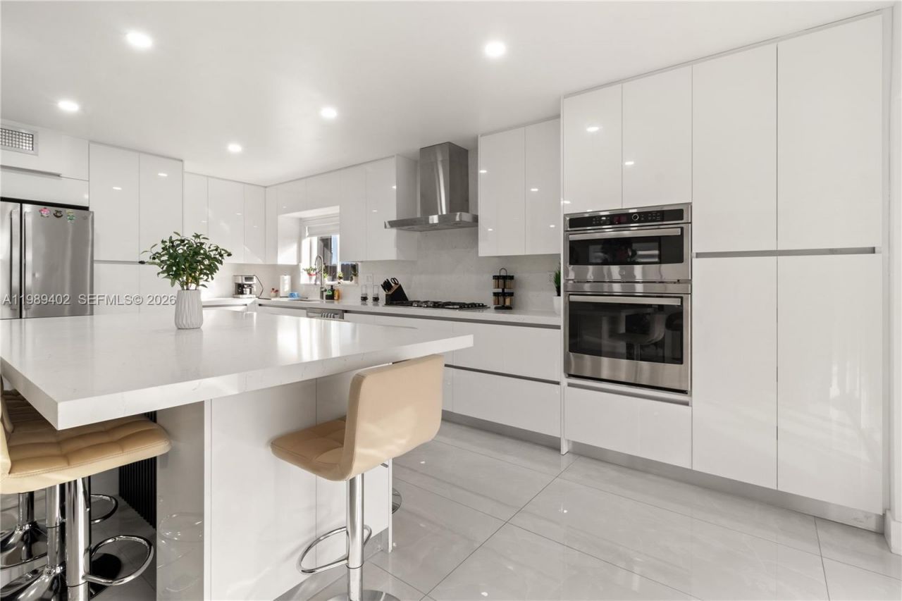 14052 SW 167th Ter , Miami, FL 33177 Photo