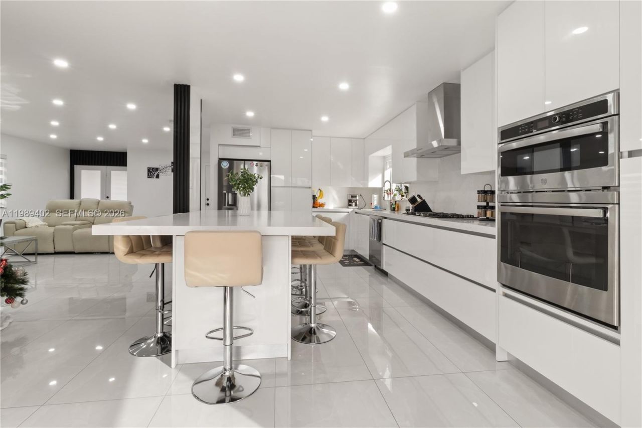 14052 SW 167th Ter , Miami, FL 33177 Photo