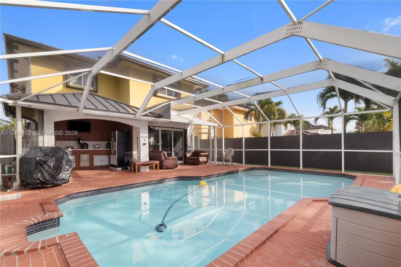 14052 SW 167th Ter , Miami, FL 33177 Photo