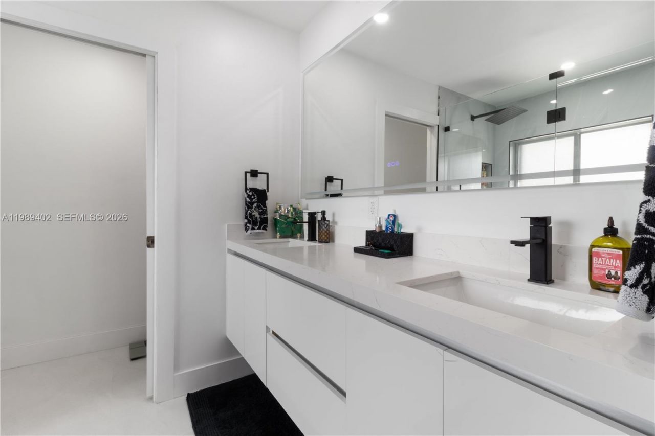 14052 SW 167th Ter , Miami, FL 33177 Photo