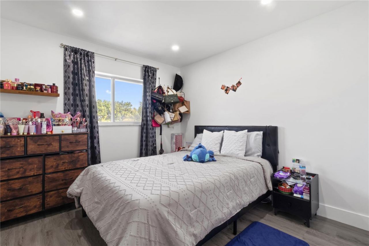 14052 SW 167th Ter , Miami, FL 33177 Photo