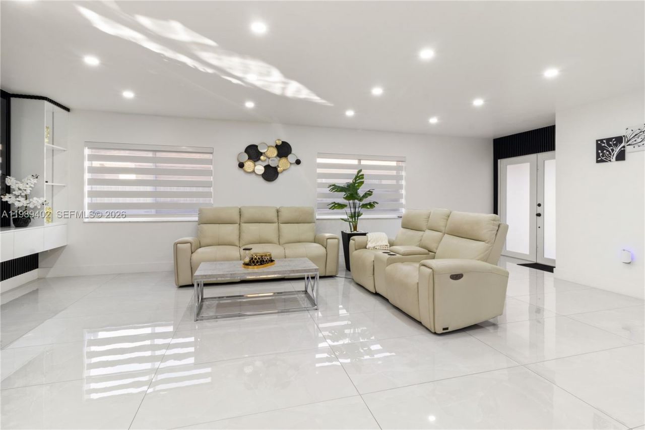 14052 SW 167th Ter , Miami, FL 33177 Photo