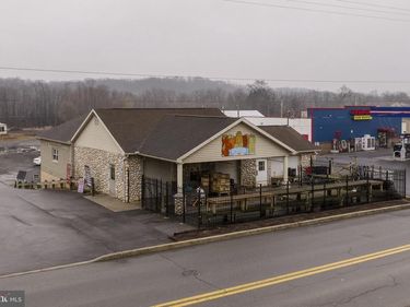 590 N 4TH STREET, NEWPORT, PA 17074