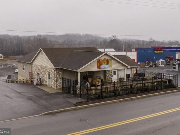 590 N 4TH STREET , NEWPORT, PA 17074