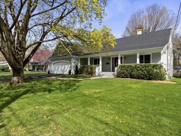 747 Cheever Avenue , Geneva, IL 60134