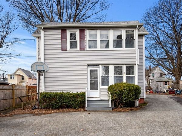 74 Myrtle St, Lynn, MA 01905