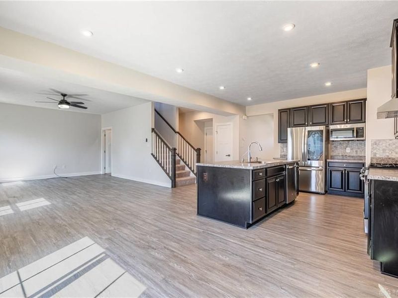 1040 Baywood Drive, Fairborn, OH 45324 Photo 11