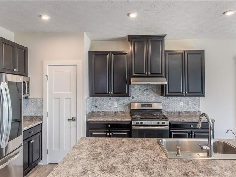 1040 Baywood Drive, Fairborn, OH 45324 Photo 15