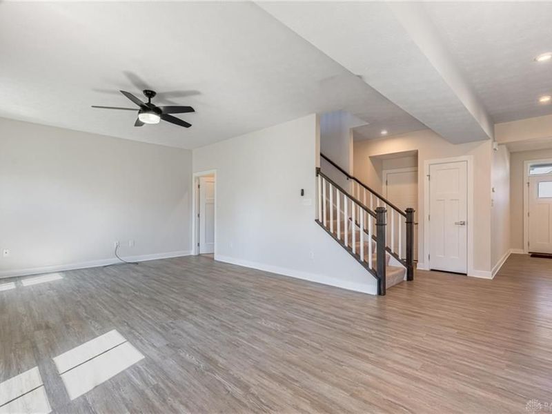 1040 Baywood Drive, Fairborn, OH 45324 Photo 6