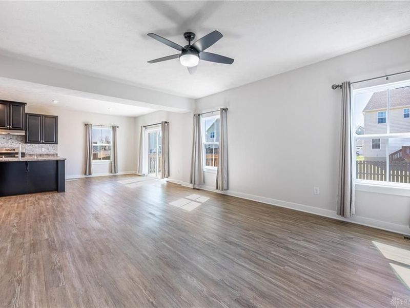 1040 Baywood Drive, Fairborn, OH 45324 Photo 7