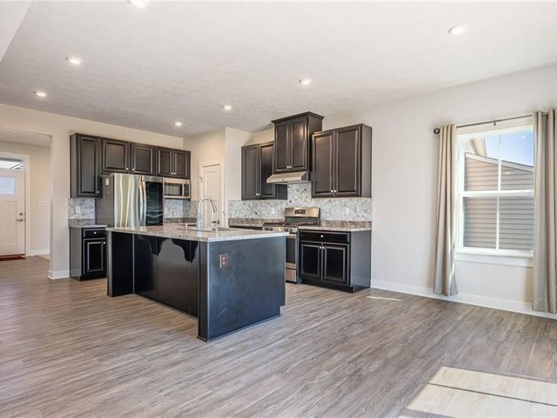 1040 Baywood Drive, Fairborn, OH 45324 Photo 9