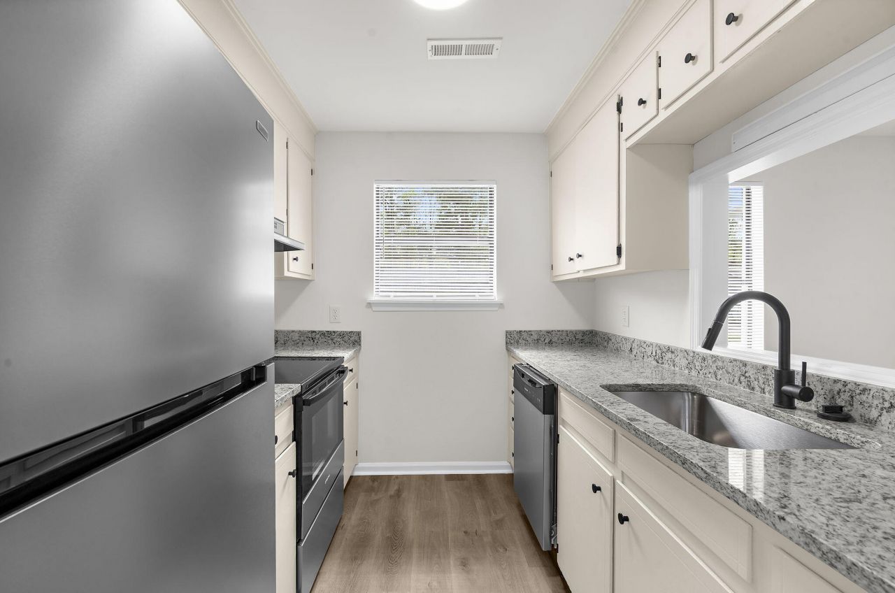 127 Cedar Grove Drive Photo 36