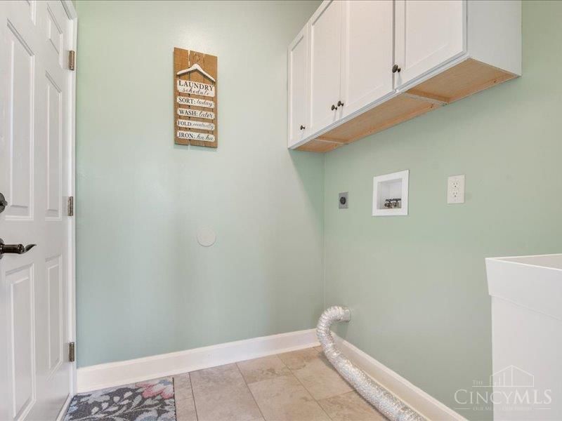 9873 Kittywood Drive, Colerain Township, OH 45252 Photo 18