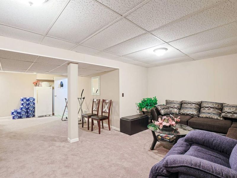 7519 Kingsgate Way, West Chester, OH 45069 Photo 21