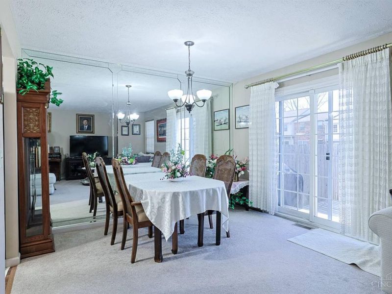 7519 Kingsgate Way, West Chester, OH 45069 Photo 5