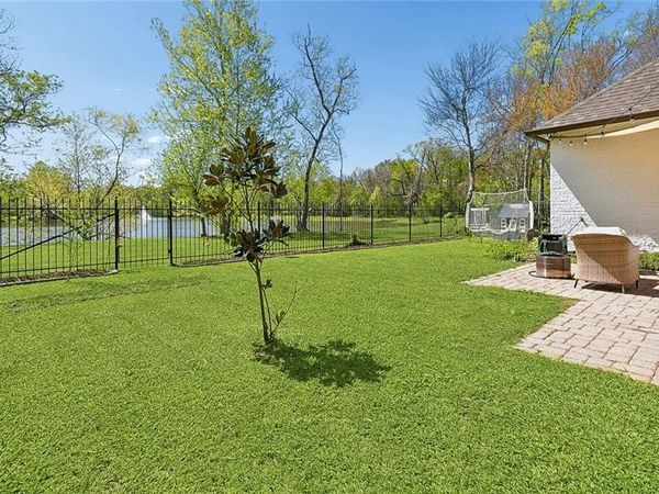 335 S CLUB Avenue, St Gabriel, LA 70776