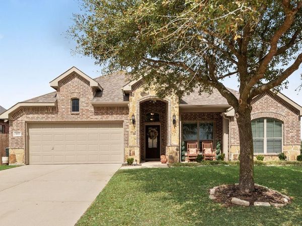 3821 Regent Street , Midlothian, TX 76065