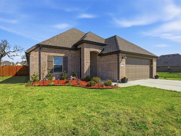1101 Springfield Road, Springtown, TX 76082
