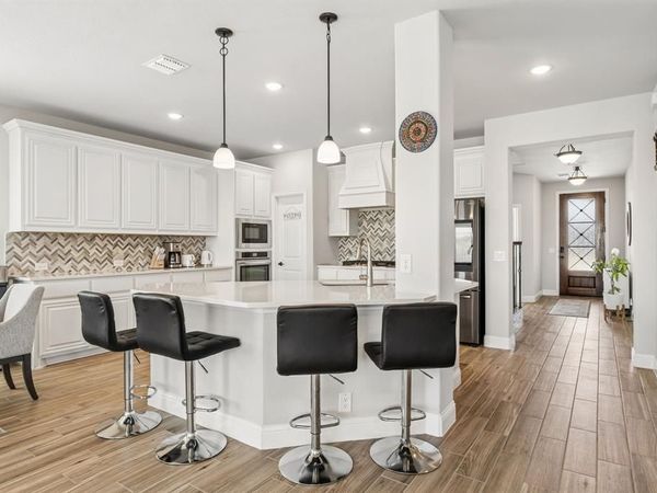 8720 Landergin Mesa Drive, Fort Worth, TX 76131