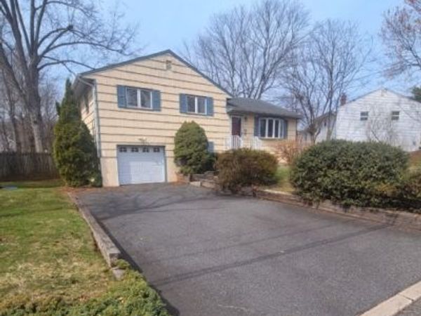 117 Tillotson Rd, Fanwood, NJ 07023