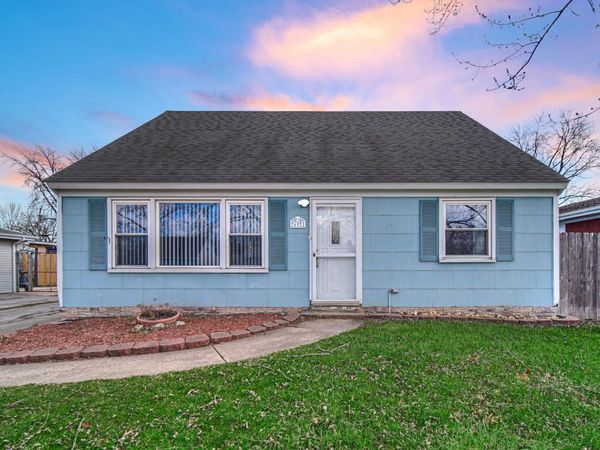 769-1 Juniper Road, Valparaiso, IN 46385