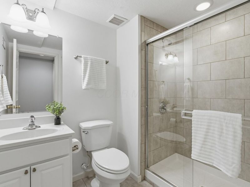 4271 Boulder Creek Drive, Columbus, OH 43230 Photo 31