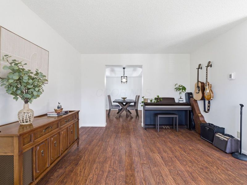 4271 Boulder Creek Drive, Columbus, OH 43230 Photo 7