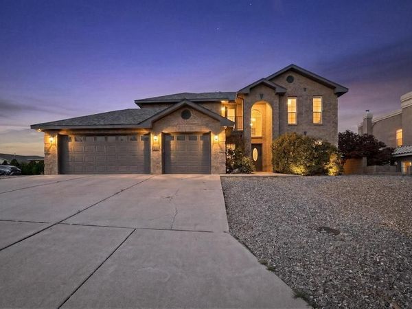 1780 Black River Drive NE, Rio Rancho, NM 87144