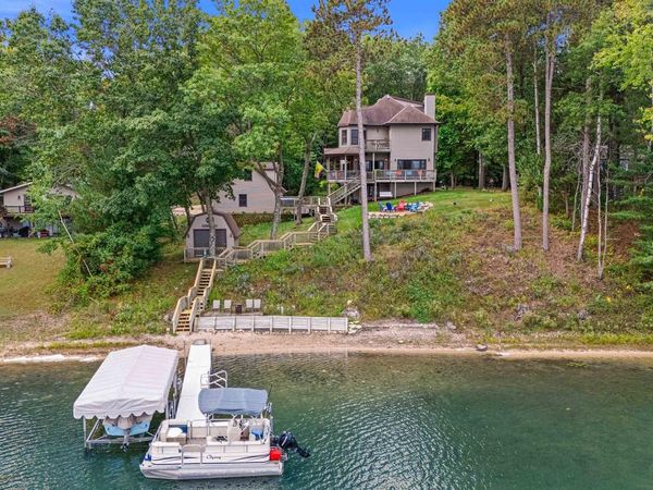 N1736 20TH ROAD, Wautoma, WI 54982