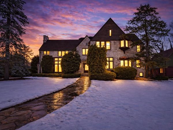 187 E DIVISION STREET, Fond Du Lac, WI 54935